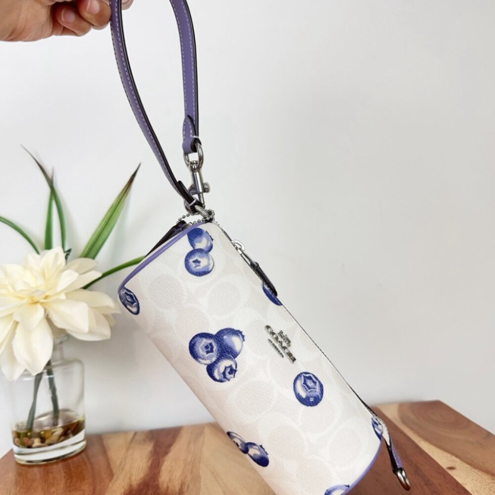 Coach CR369 Nolita Barrel Bag In Signature - Picture 8 of 8